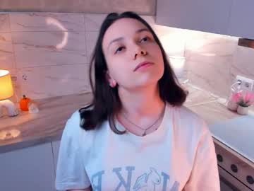 Ashleydewberry Chaturbate stream image from April 01, 2025