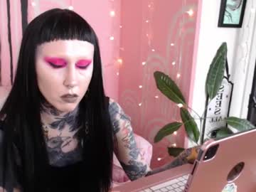 Dominatrixmars Chaturbate stream image from April 01, 2025