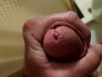 Hiddenf8s Chaturbate stream image from April 01, 2025