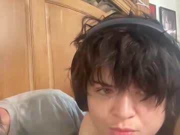 Bunbunninjaz Chaturbate stream image from April 01, 2025
