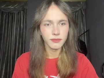 Fcherthth Chaturbate stream image from April 01, 2025