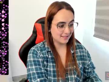 Maryluna95 Chaturbate stream image from April 01, 2025
