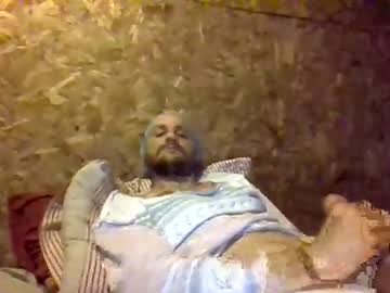 Zzzzetazzzz Chaturbate stream image from April 01, 2025