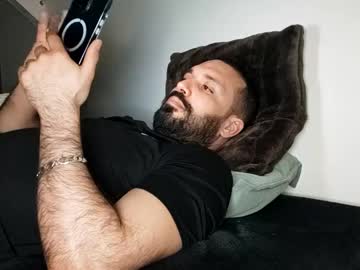 Moncef_Marrakech Chaturbate stream image from April 01, 2025