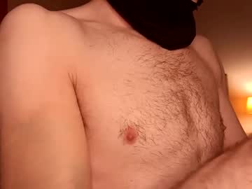 Scouseladchill Chaturbate stream image from April 01, 2025