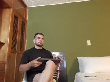 Fatdick_1 Chaturbate stream image from April 01, 2025