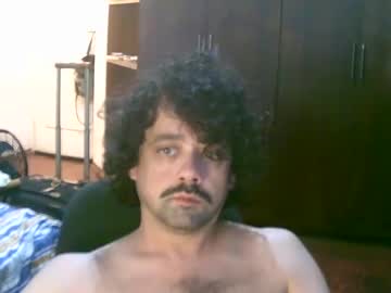Juneandmia Chaturbate stream image from April 01, 2025