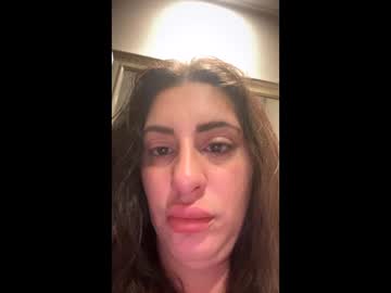 Brianna83 Chaturbate stream image from April 02, 2025