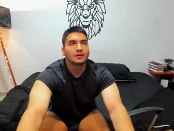 Lionn_Kingg Chaturbate stream image from April 02, 2025