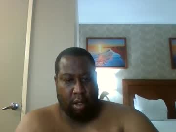 Creamhunter79 Chaturbate stream image from April 02, 2025
