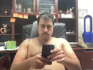 Crimsonbull7 Chaturbate stream image from April 02, 2025