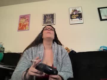 Missselinaberlin Chaturbate stream image from April 02, 2025