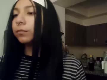 Robinnico2103 Chaturbate stream image from April 02, 2025