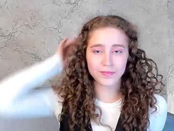 Cwengracey Chaturbate stream image from April 02, 2025
