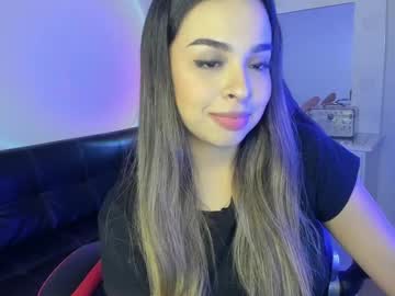 Little_Liacooper Chaturbate stream image from April 02, 2025