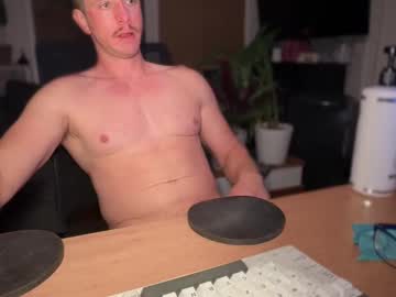 Hunqer Chaturbate stream image from April 02, 2025
