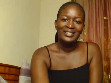 Letecia557422 Chaturbate stream image from April 02, 2025
