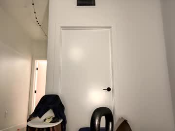 Thickbabyjeezus Chaturbate stream image from April 02, 2025