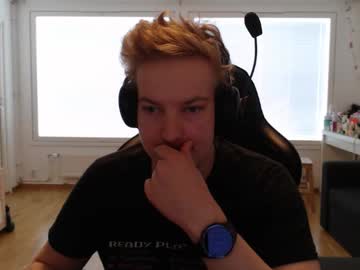 Shyguyz96 Chaturbate stream image from April 02, 2025