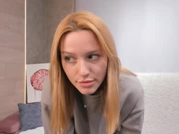Lynheckler Chaturbate stream image from April 02, 2025