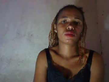 Megannelogan Chaturbate stream image from April 02, 2025