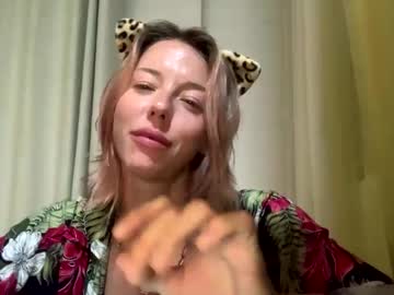 Goldenwave_ Chaturbate stream image from April 02, 2025