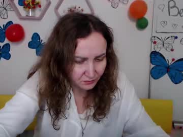 Kseniawiss Chaturbate stream image from April 02, 2025
