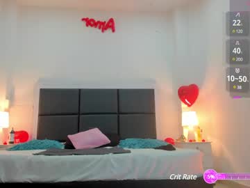 Aslhyn_Gomez Chaturbate stream image from April 02, 2025