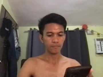 Daddydaks6996 Chaturbate stream image from April 02, 2025