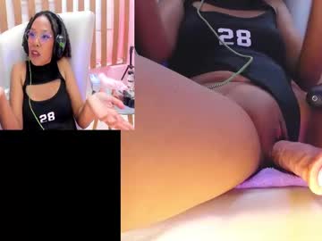 Hyliebloom Chaturbate stream image from April 02, 2025