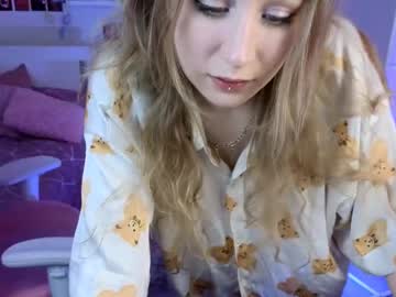 Stacy_Purrlion_ Chaturbate stream image from April 02, 2025