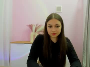 Aminarozee Chaturbate stream image from April 02, 2025