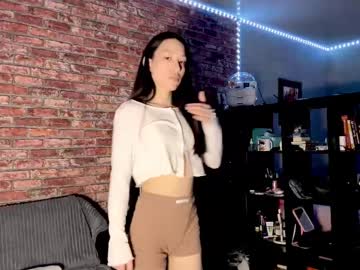 Relax_You_Dressed_ Chaturbate stream image from April 02, 2025