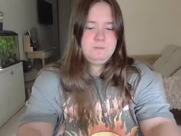 Remirann_ Chaturbate stream image from April 02, 2025