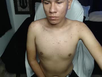 Sam_Miller01 Chaturbate stream image from April 02, 2025