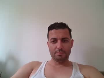 Genteldevil Chaturbate stream image from April 02, 2025