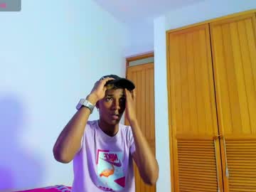 Osiris_Hotxx Chaturbate stream image from April 02, 2025