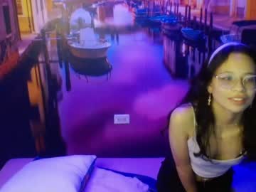 Giaa_Rossi Chaturbate stream image from April 02, 2025