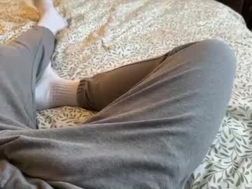 Azbil5 Chaturbate stream image from April 02, 2025