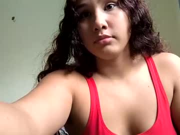 Fioremail18 Chaturbate stream image from April 02, 2025