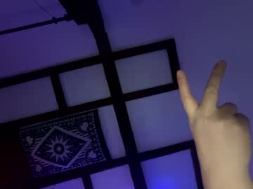 Obeygoddessava Chaturbate stream image from April 02, 2025