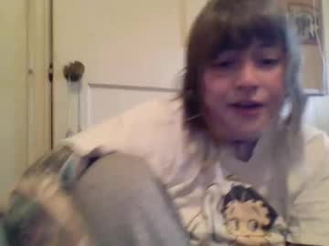 Oyasumibb Chaturbate stream image from April 02, 2025