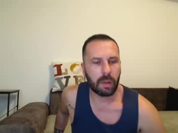 Alanbraxton Chaturbate stream image from April 02, 2025