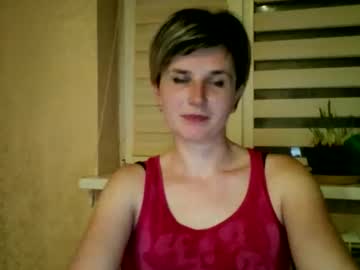 Beautyksenia Chaturbate stream image from April 02, 2025