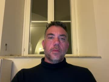 Italianspermcock Chaturbate stream image from April 02, 2025