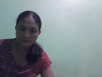 Mommypinay42 Chaturbate stream image from April 02, 2025