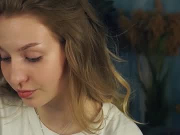 Alodiechesbrough Chaturbate stream image from April 02, 2025
