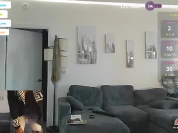Hesosuede Chaturbate stream image from April 02, 2025