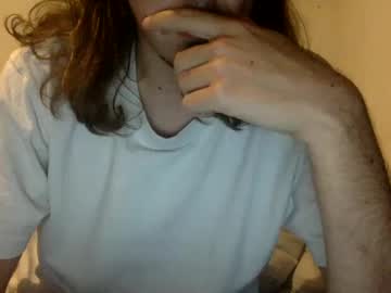 Mecgroszob Chaturbate stream image from April 02, 2025
