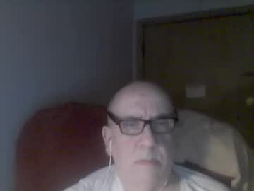 Needlesslove Chaturbate stream image from April 03, 2025